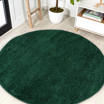 Haze Solid Low-pile Area Rug Emerald